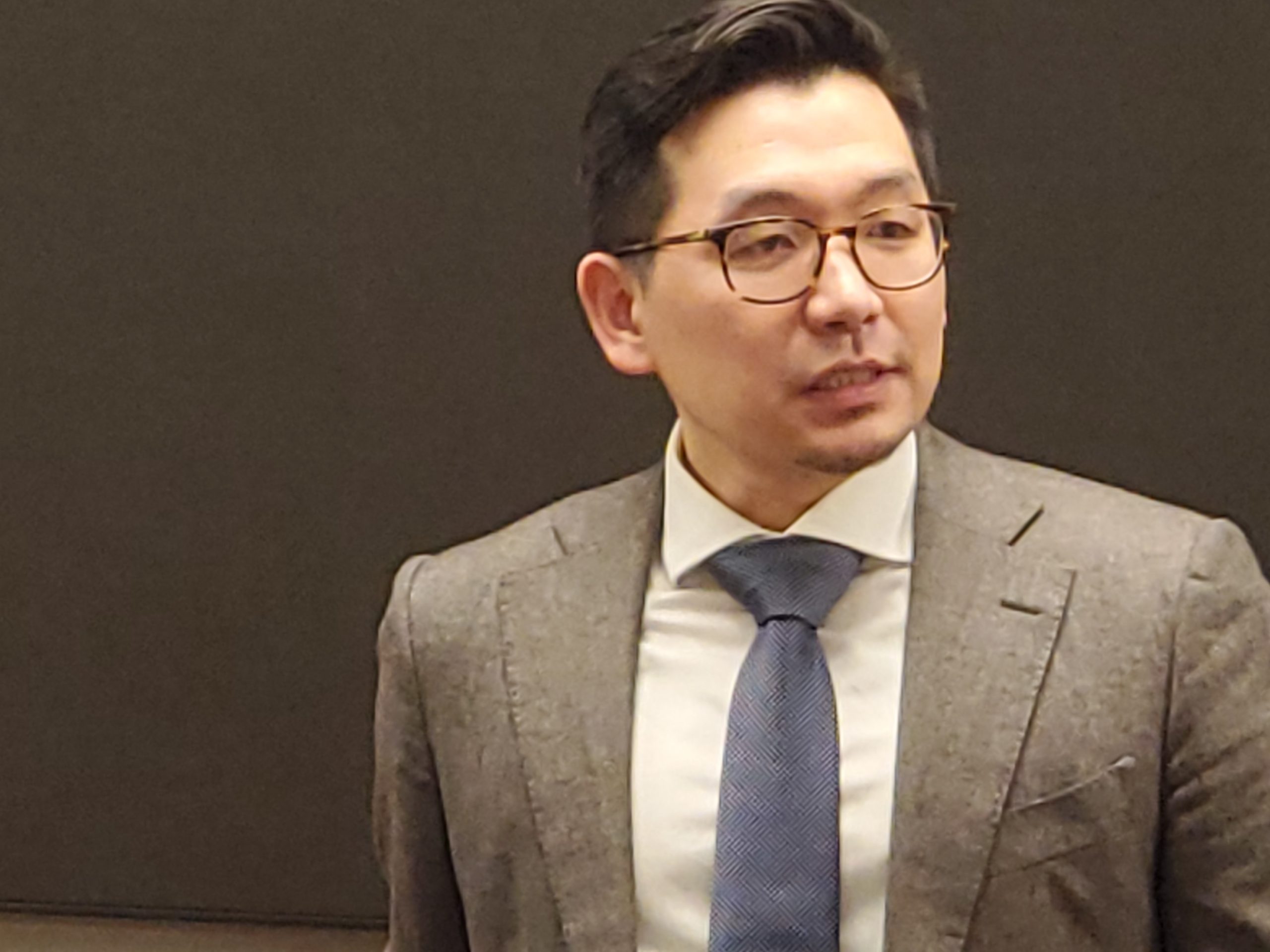 Judicial Candidate Wang